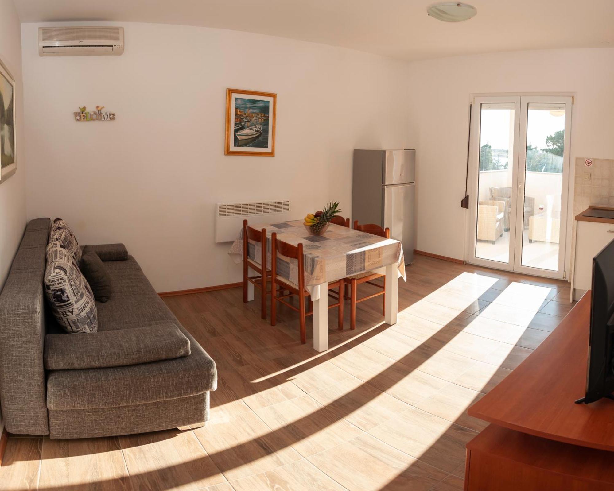 Apartment Boss Novalja Zewnętrze zdjęcie